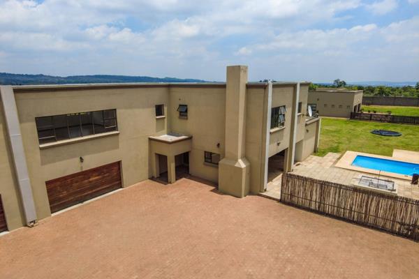 Excellent offering!!!
Size of stand: 5000 m&#178;
Selling price: R5 200 000.00
Size of ...