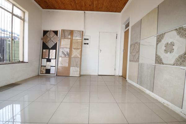 Commercial Property in Springs

Renovations Needed 

•	Reception with Neatly Fitted Tiles
•	Show Room
•	Kitchen with Fitted Basin 
•	2 ...