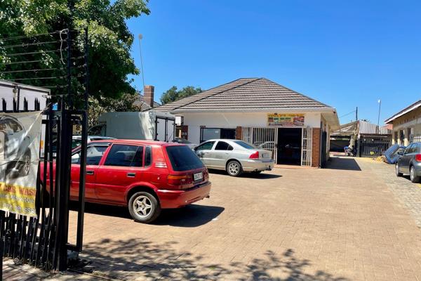 Prime Investment Opportunity in Vereeniging with Exciting Tenants

Discover an exceptional investment opportunity in the heart of ...