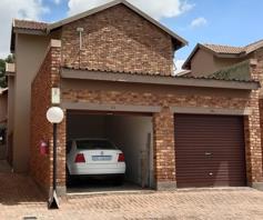 Townhouse for sale in Birchleigh