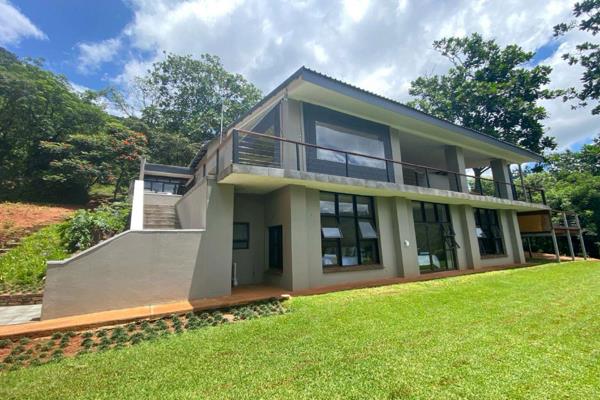 Exclusive mandate. This property is located in the forest valley of Magoebaskloof near Haenertsburg. 
It is only 1k from the main road ...