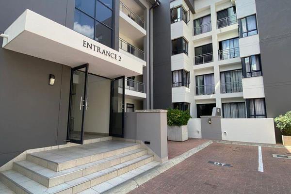 Let me introduce you to this 2-bedroom, 2-bathroom apartment showcasing modern elegance in the heart of Sandton with a Chic open-plan ...