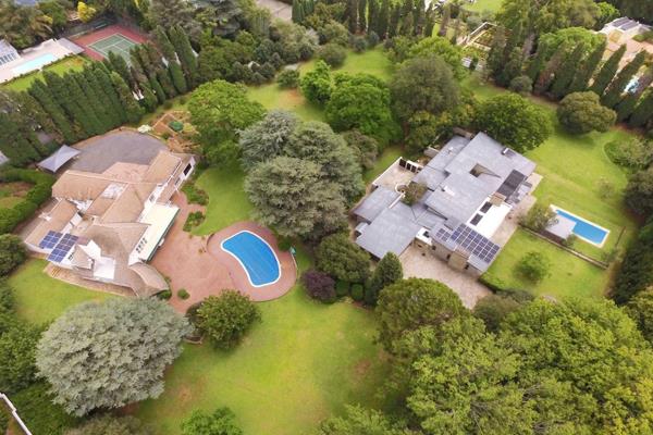 A gracious Estate on  13 300 sm (land size), which is a once in a lifetime acquisition  ...