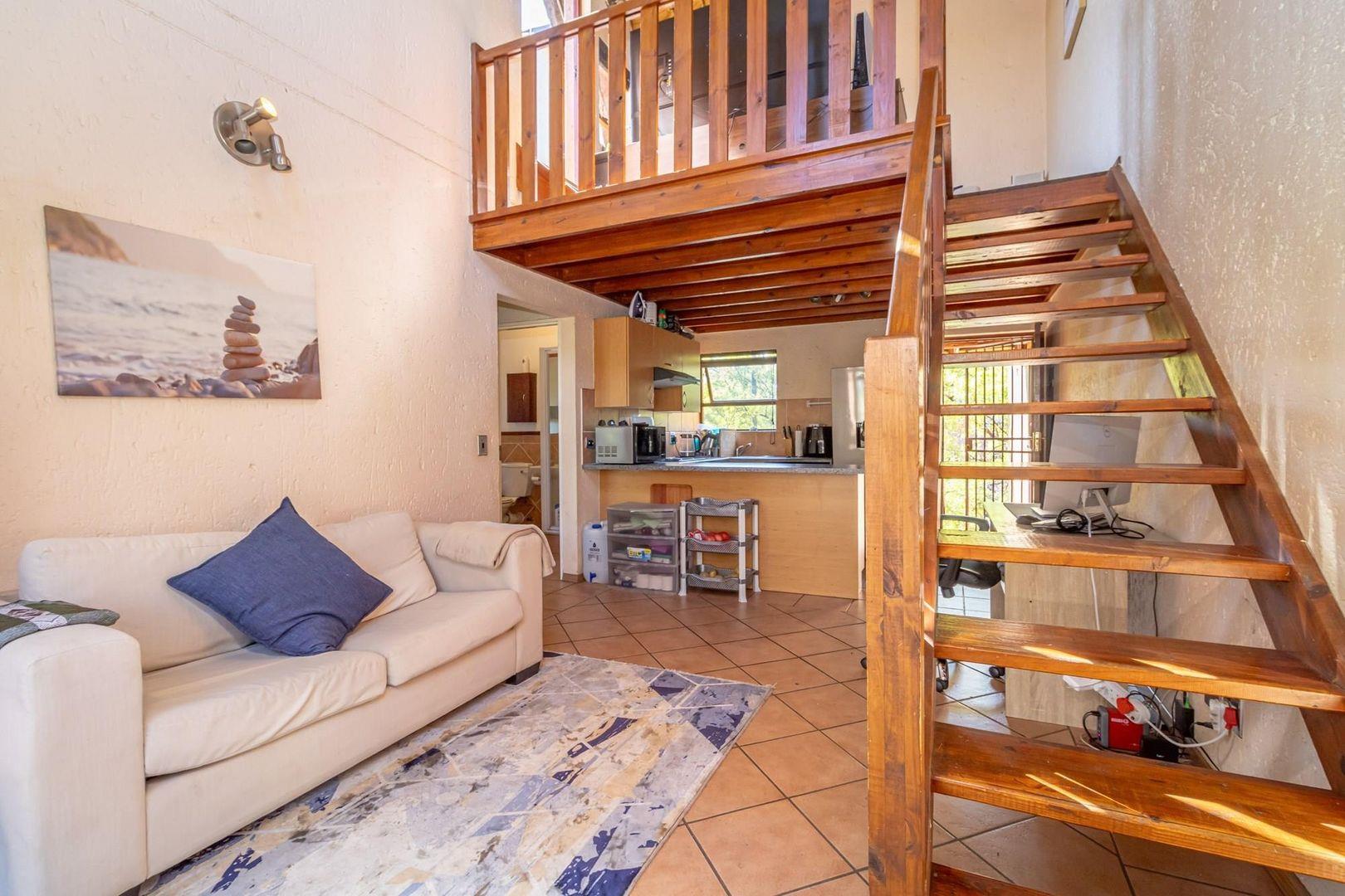 1 Bedroom Apartment / flat for sale in Douglasdale 254 Inyati Sands