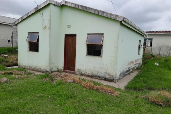 Houses or flat for sale less than r100.000 for sale in Eastern Cape