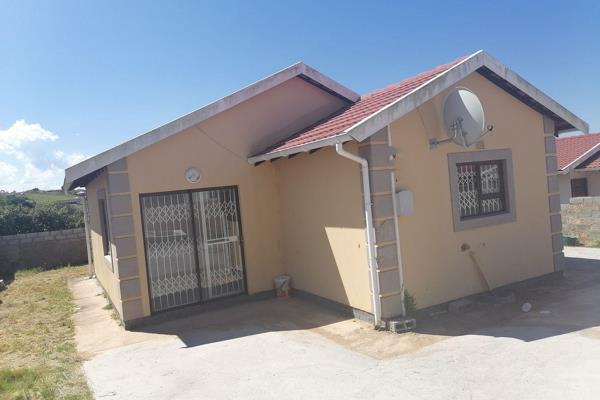 Located in a newly developed area of Ilanga Ridge Ncambedlana.

Find this cozy home which comprises of a three bedrooms all with nicely ...