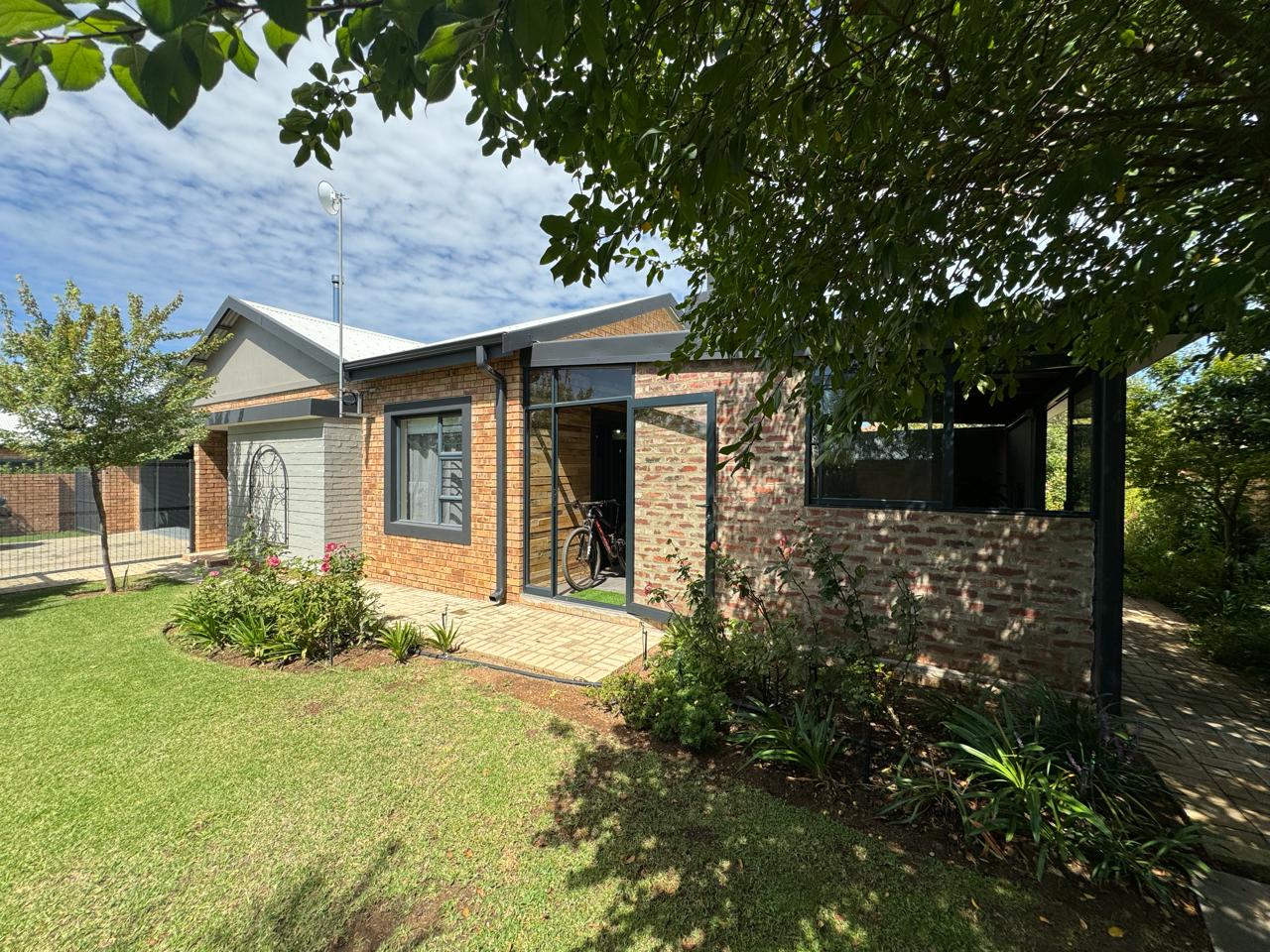 Baillie Park Property Townhouses for sale in Baillie Park