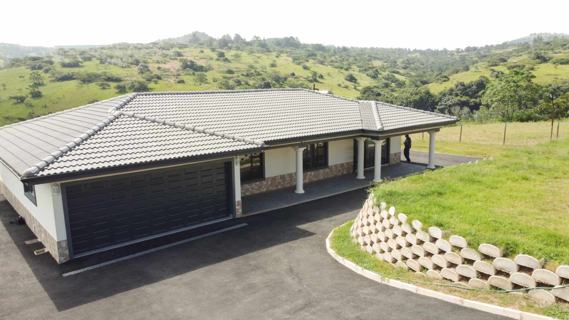 Cliffdale Property Property and houses for sale in Cliffdale