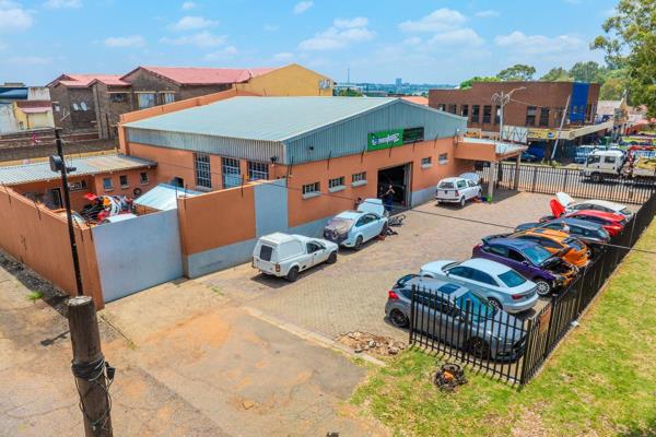 Looking for the perfect space for your business venture? Look no further! This commercial property in Turffontein offers everything you ...