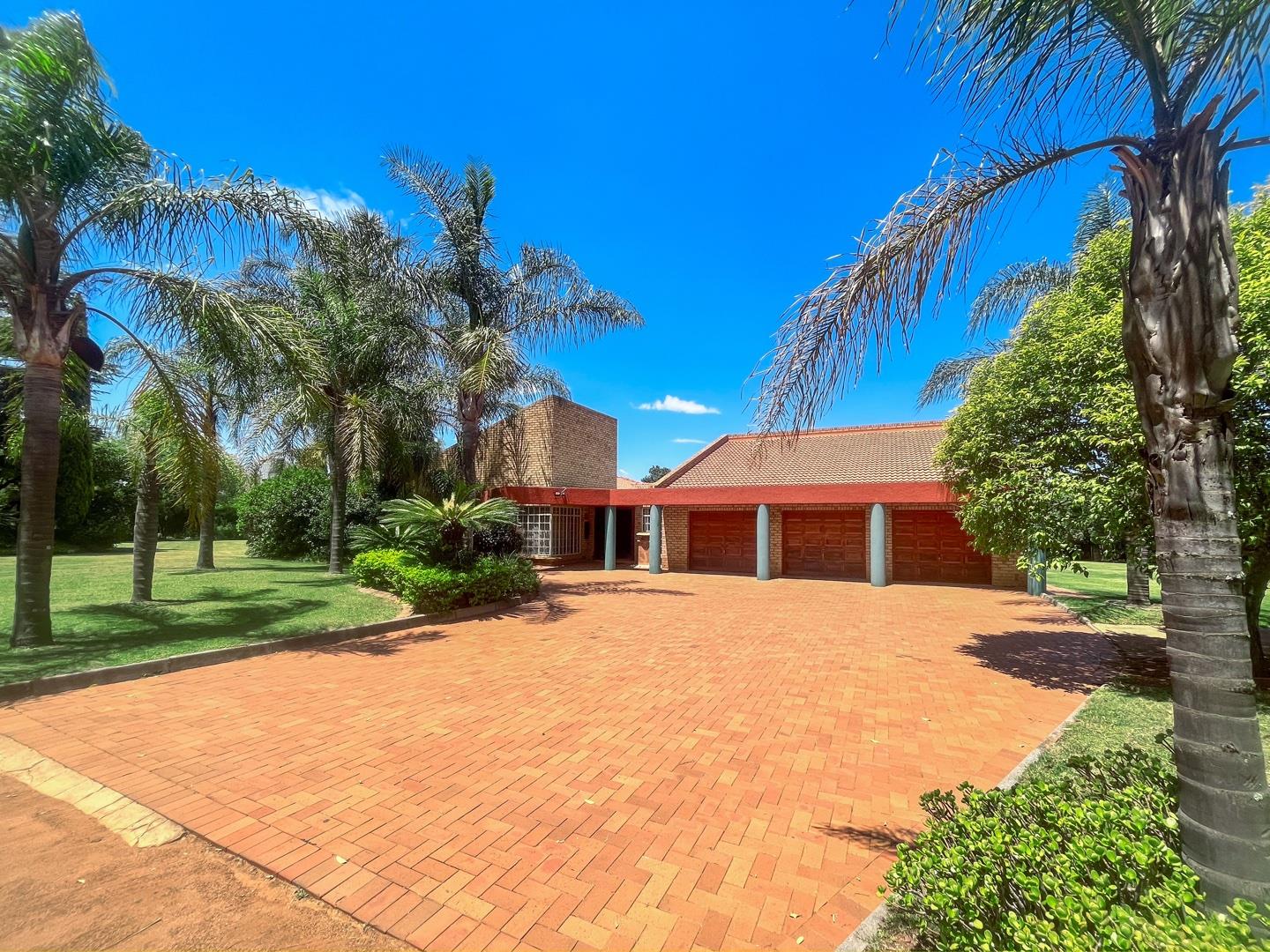 Farm for sale in Benoni AH - P24-113998906