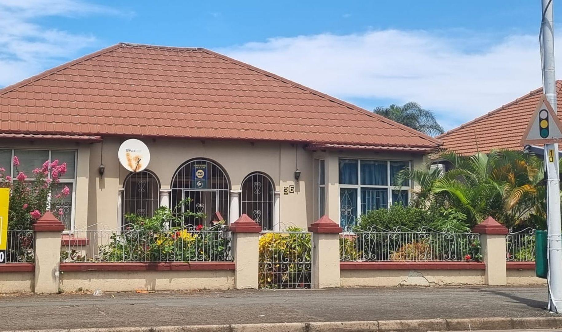 3 Bedroom House for sale in Glenwood P24113999382