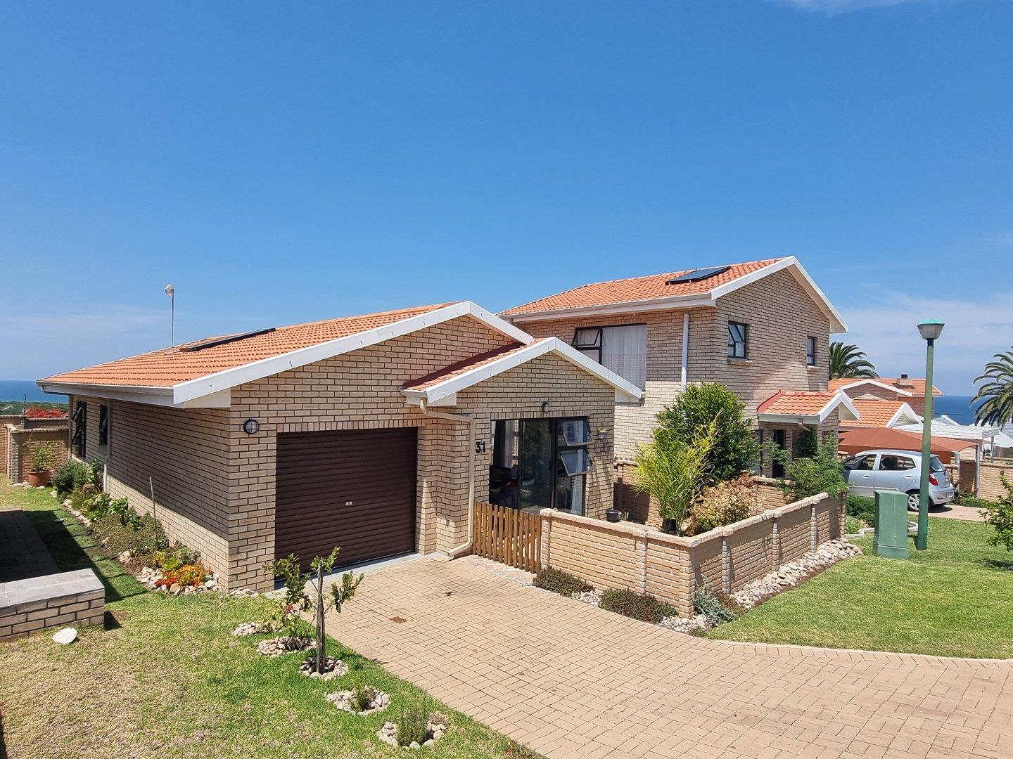 Townhouses for sale in Groot Brakrivier Groot Brakrivier Property