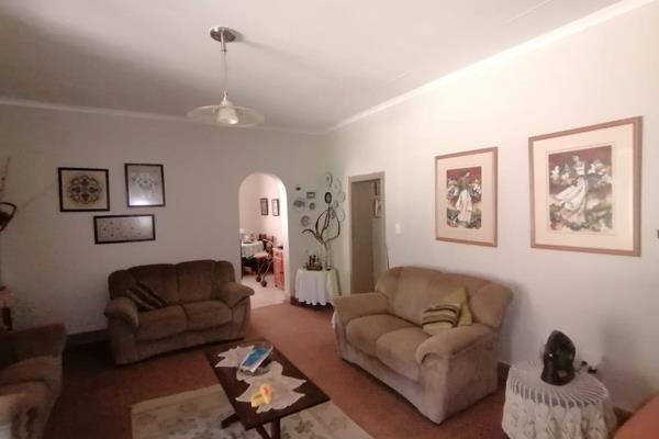 Spacious 4 Bedroom House for Sale in Brandfort

This well maintained and neat house in Brandfort is close to amenities and consists ...