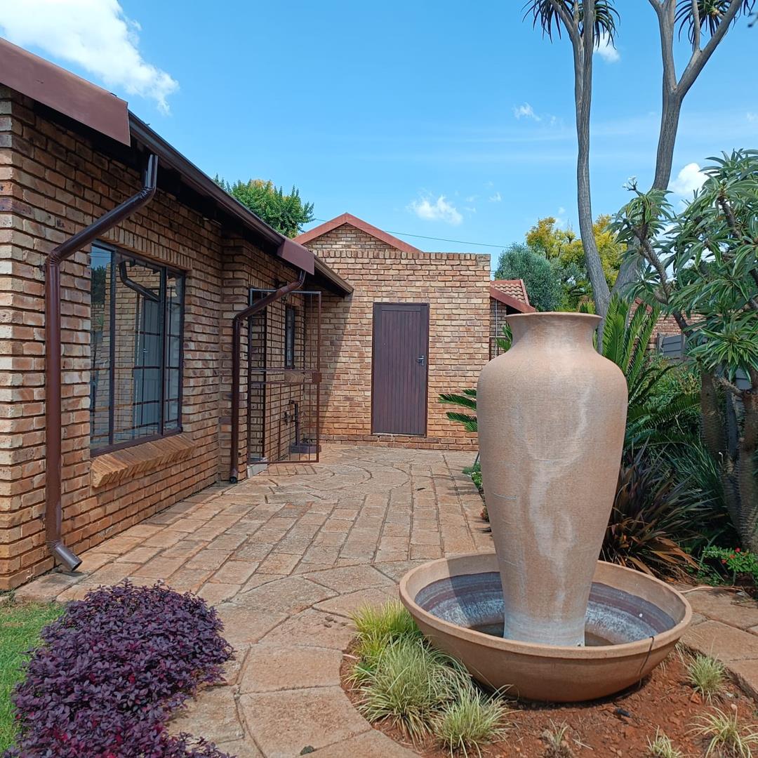 Pierre Van Ryneveld Property Townhouses for sale in Pierre Van