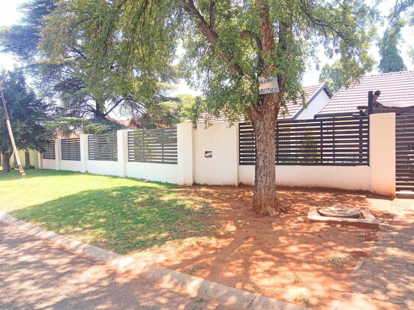 Leondale Property Houses to rent in Leondale