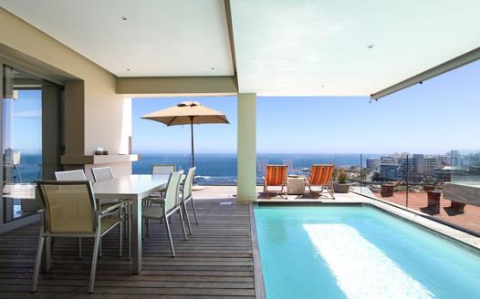 3 Bedroom Apartment / Flat for sale in Bantry Bay