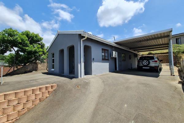 JAZMAX ESTATE AGENTS is proud to present this lovely family home situated in a quiet suburb of Newlands West. This well maintained ...