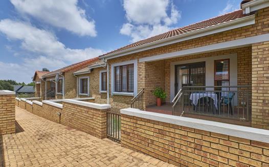 2 Bedroom Townhouse for sale in Randpark Ridge