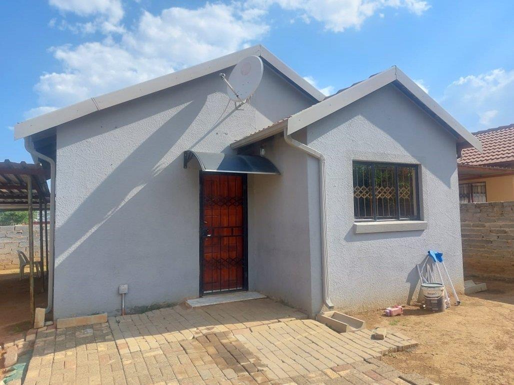 2 Bedroom House for sale in Danville P24114014837