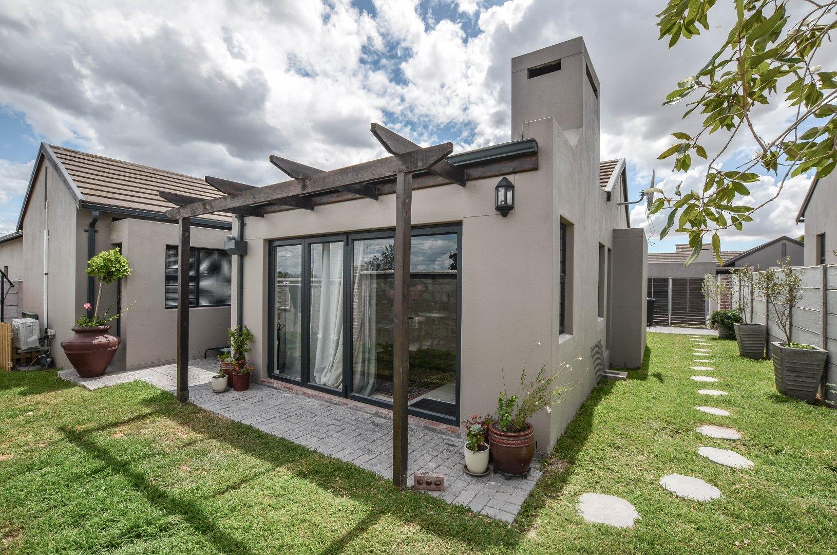 Turnberry Village Property Property and houses for sale in Turnberry