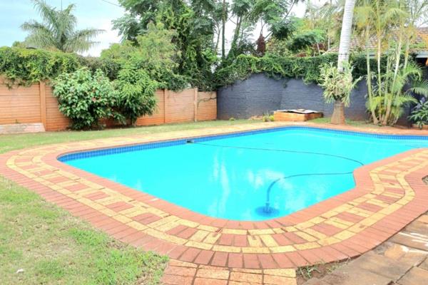 Welcome to this stunning 6-bedroom house nestled in the tranquil neighborhood of Nyala Park, Empangeni. Boasting a host of amenities ...