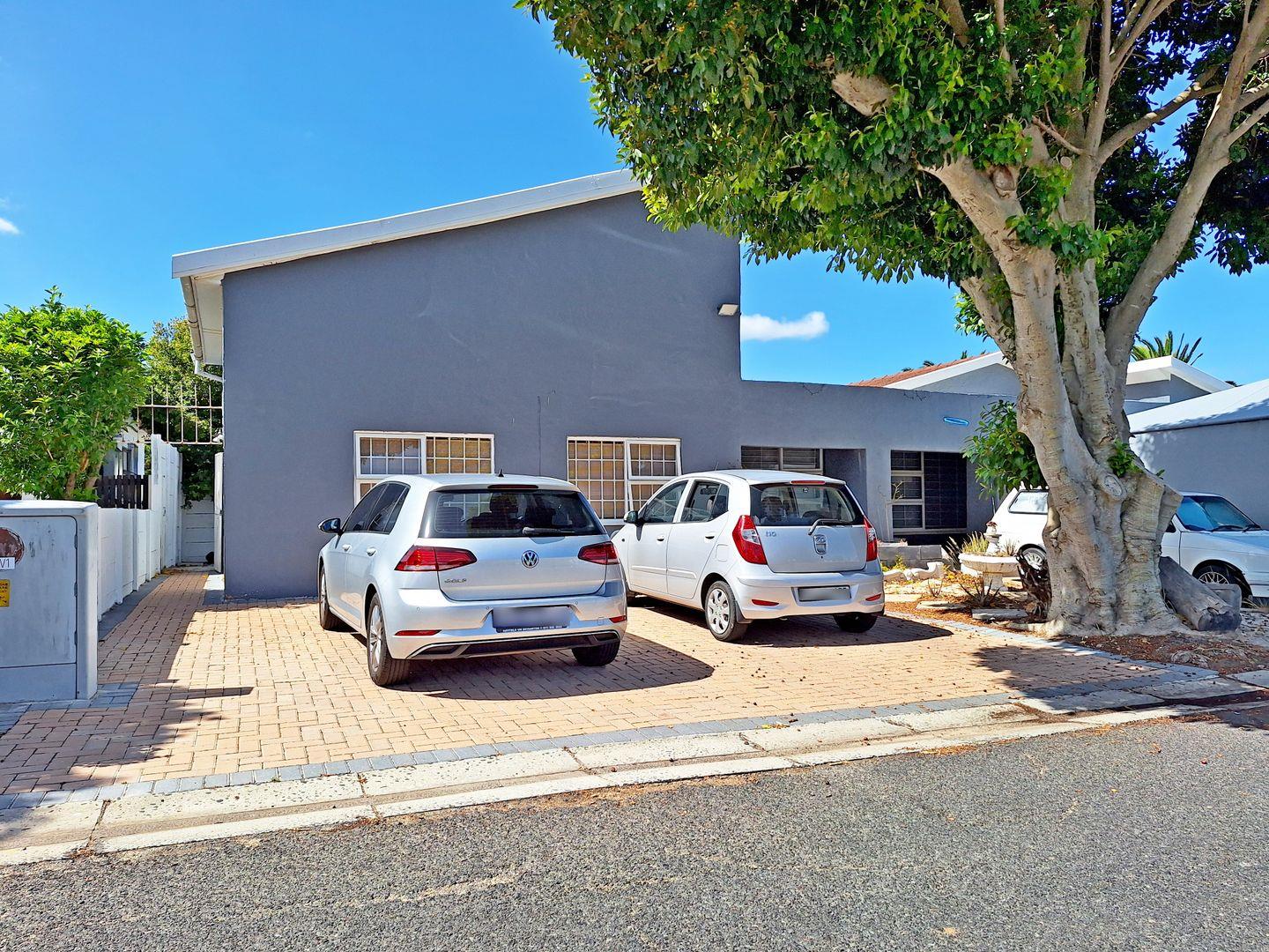 Stellenridge Property Apartments / flats to rent in Stellenridge