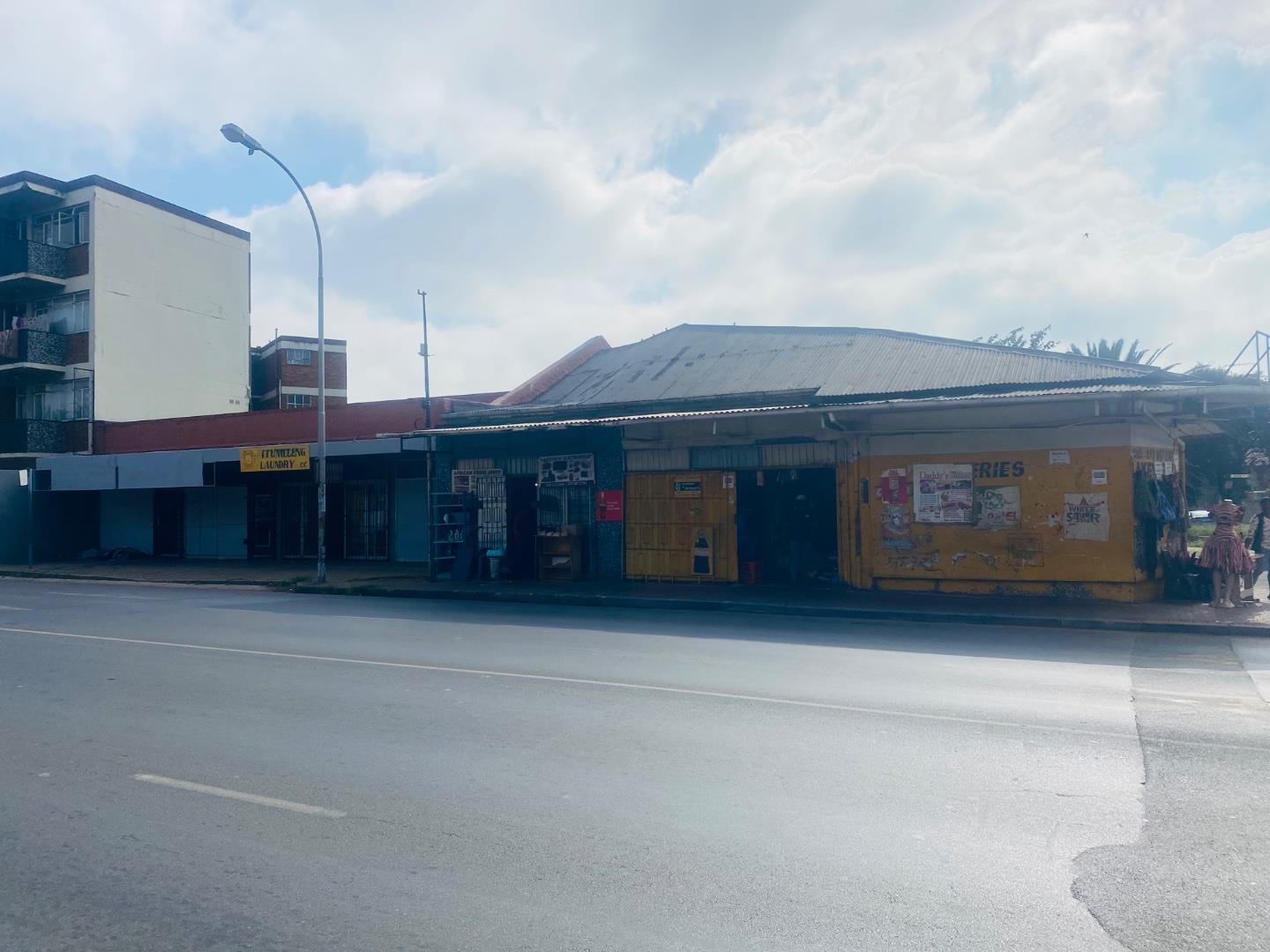 Commercial property for sale in Germiston South P24114026058