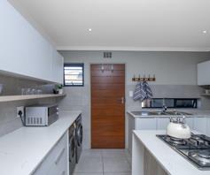 House for sale in Ruimsig AH