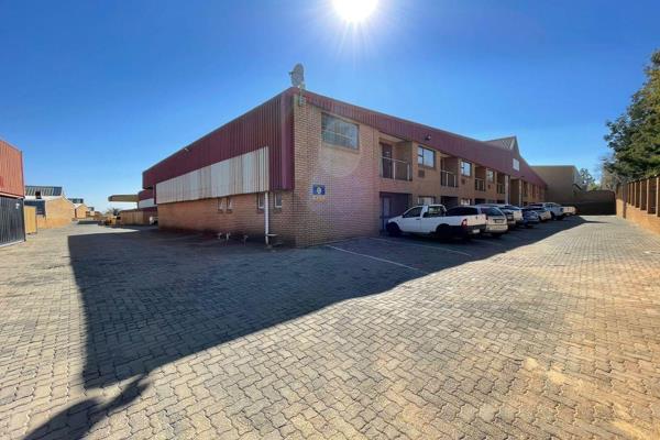 This modern, upmarket industrial facility measures 1,800sqm available for rent in Laser ...