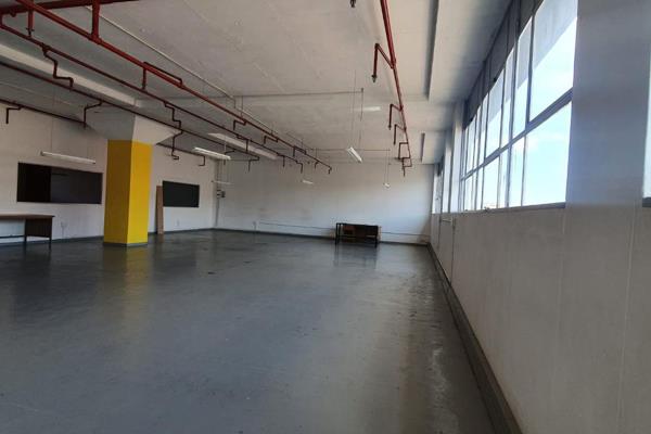 This warehouse is available to let immediately in the  popular Access City building in ...