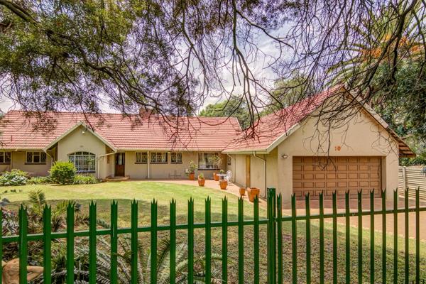 The quint essential family home in the sought after Riebeeck Manor a secure enclosure in ...