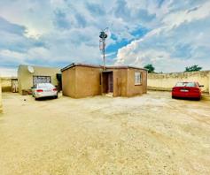 House for sale in Tsakane Ext 8