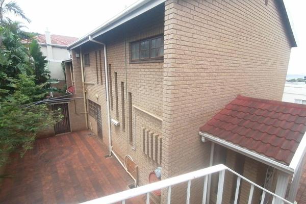 Just across from Ethabeni Hospital in the leafy suburb known as Glenwood is this town house with all the comforts of a home. From the ...