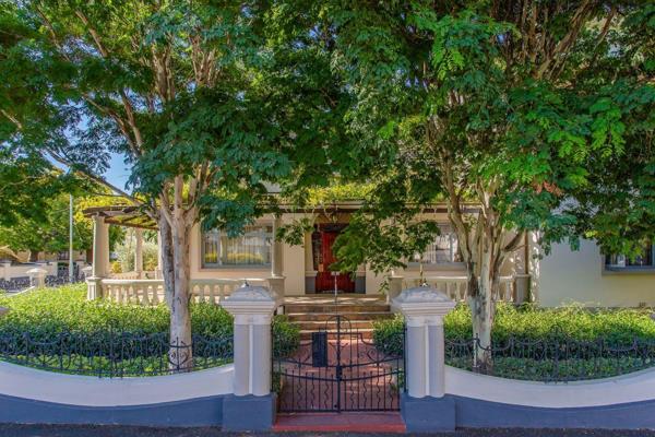 Step into the charm of a bygone era the moment you walk onto the front porch of this immaculate, family home. This classic property has ...