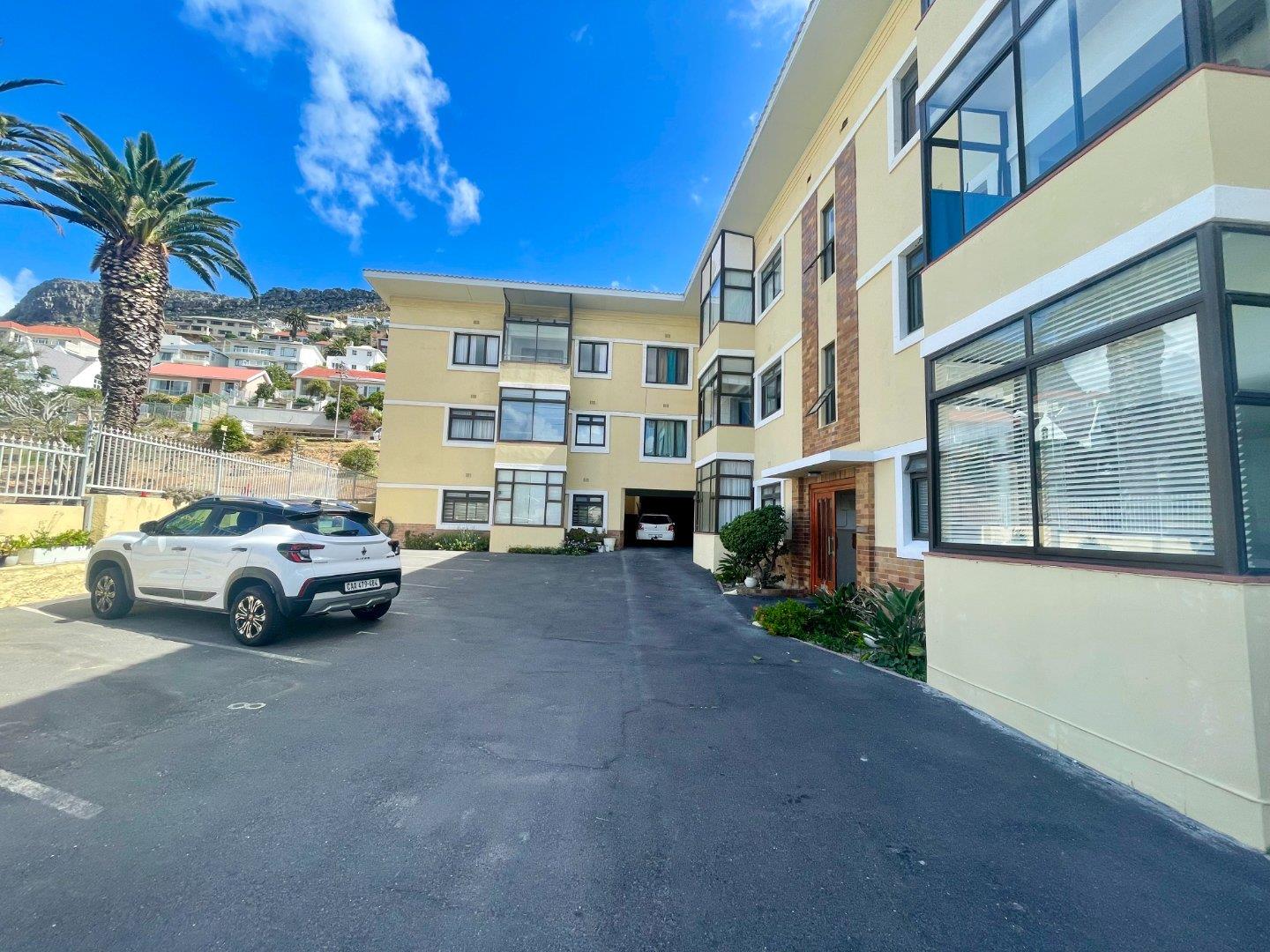 Flats to rent on sale in fish hoek