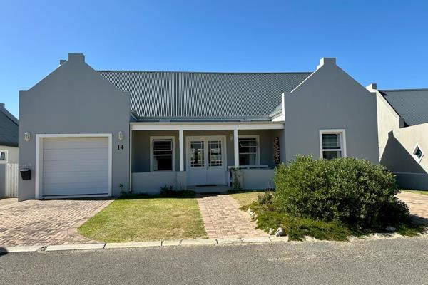 Mariners Village - Hermanus
This beautifully renovated family home offers the perfect ...