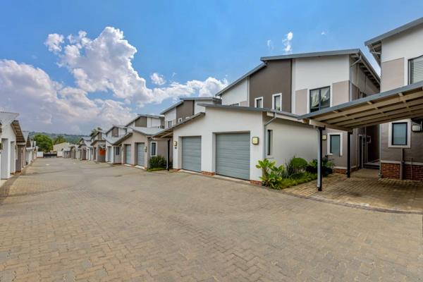 Situated in the heart of Rivonia and merely 8 minutes from the bustling Sandton CBD, residents of Homestead Rivonia enjoy easy access ...