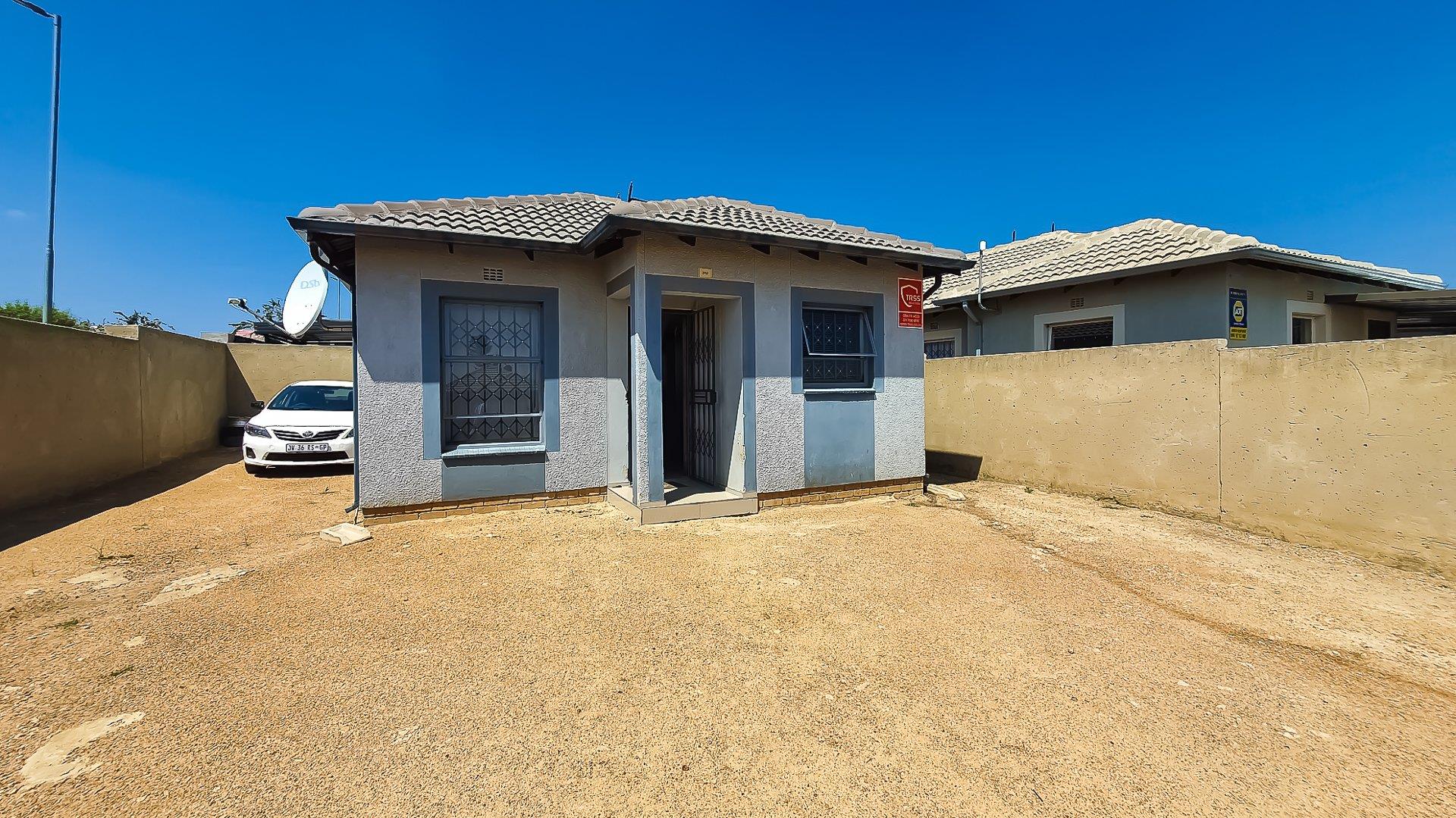 2 Bedroom House for sale in Riverside View Ext 35 3757, 19 Myna