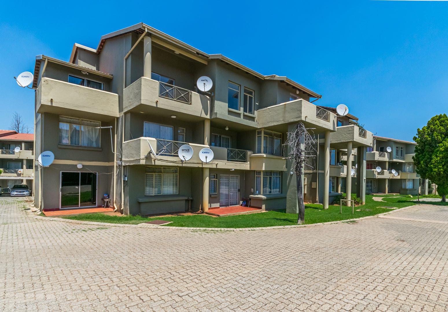 Florida, Roodepoort Property : Property and houses for sale in Florida ...