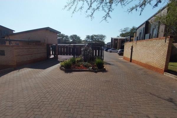 Pkn office park | 67 square meter office space to let | taaifontein street | montana ...