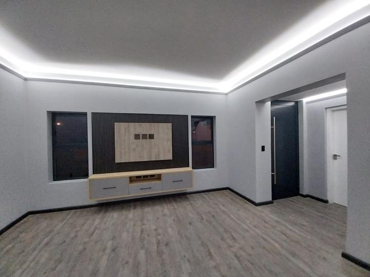 Listing number: P24-112780479, Image number: 3