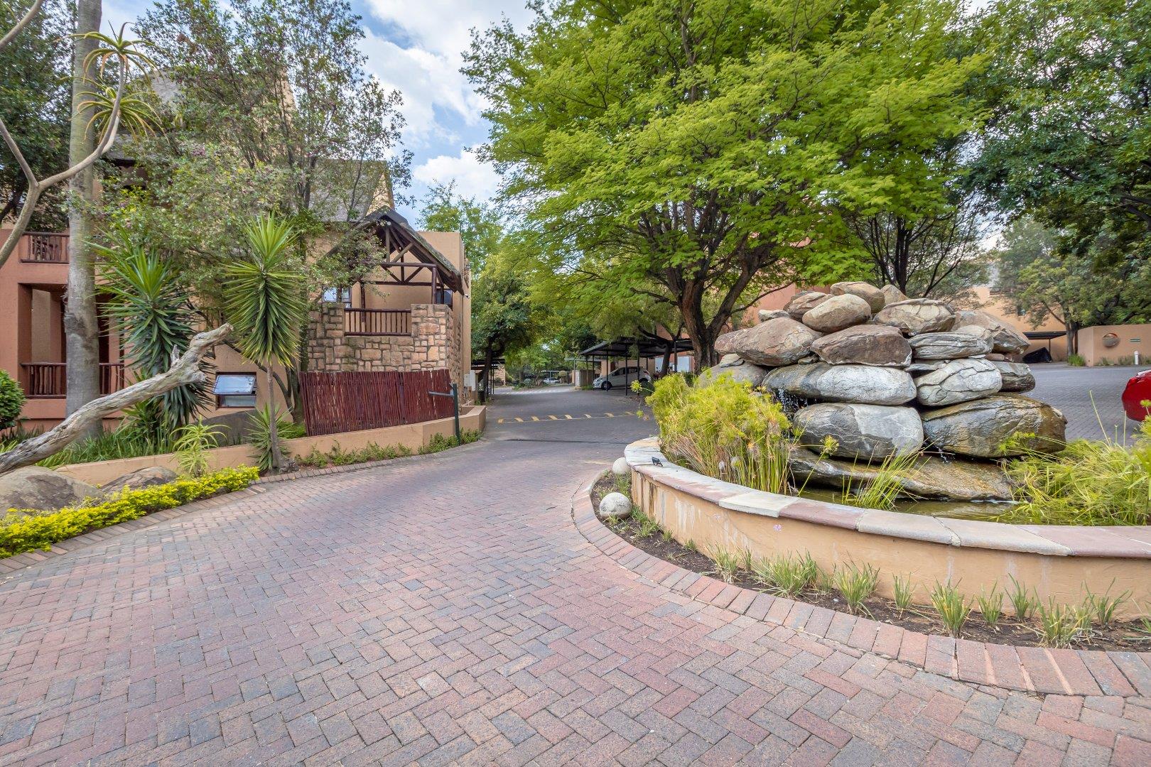 1 Bedroom Apartment / flat for sale in Douglasdale Inyati Sands, 17