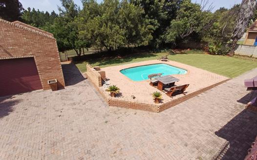 3 Bedroom House for sale in Vanderbijlpark SE 4