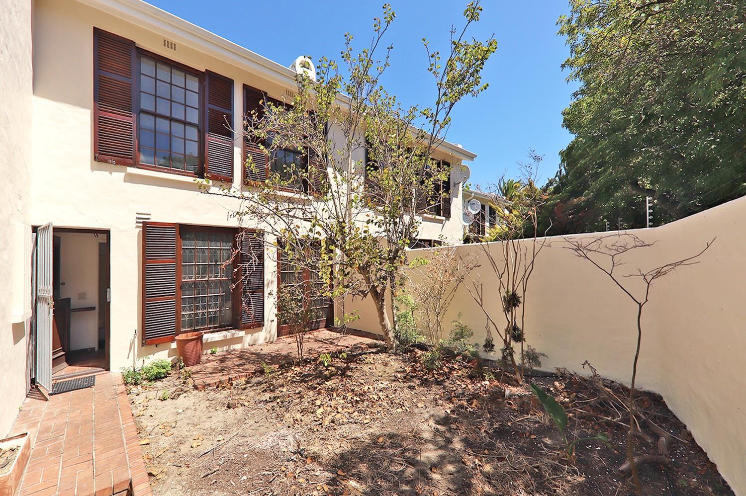 Kenilworth, Cape Town Property Townhouses for sale in Kenilworth