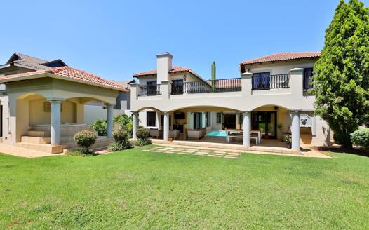 5 Bedroom House for sale in Kyalami Estate