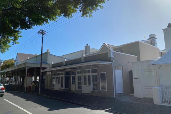 Well maintained business premises in vibrant Chelsea Wynberg on Wolf Street.

Zebra ...