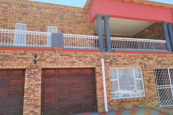 Fall in love with this neat 5 - Bedroom Family home nestled in enclosed area of  Mabopane.

This spacious and family-friendly home ...