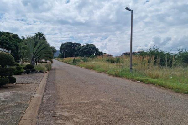 Introducing a rare opportunity to own a prime piece of vacant land in the sought-after Geelhoutpark neighborhood of Rustenburg. This ...