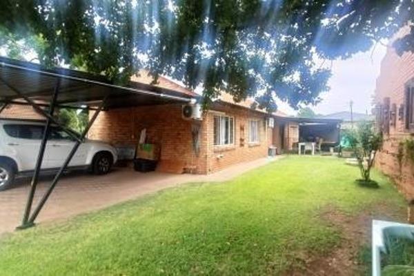 This property is a spacious four-bedroom home ideally situated near Oos Moot School and Waverley Plaza, enhancing convenience for ...