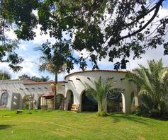 Farm for sale in Oog Van Boekenhoutskloof Alias Tweefonte